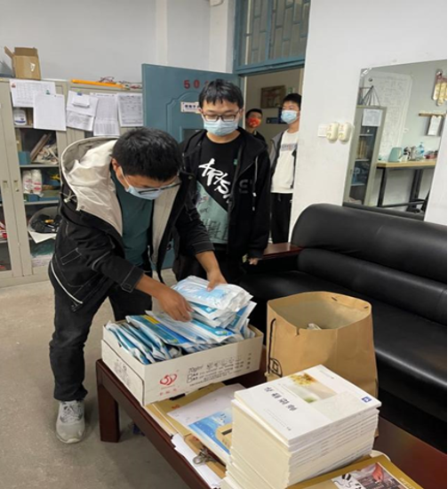 图片 1.png 图片 1.png